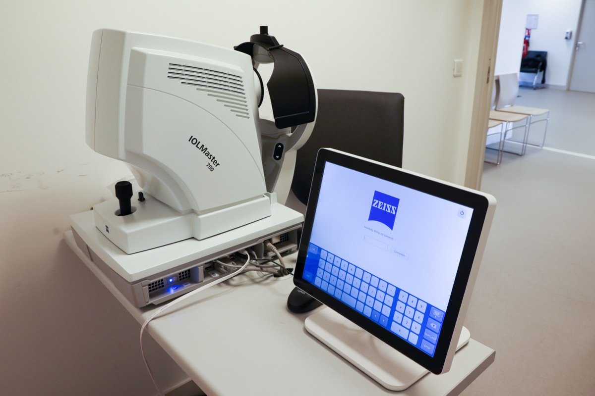 HbA1c'e saúde ocular — ligação glicemia retina Dr. Tourabaly Paris 13